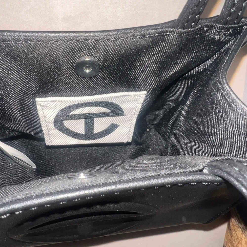 Barely used Telfar Mini Bag in Classic Black (Small) - Picture 3 of 4